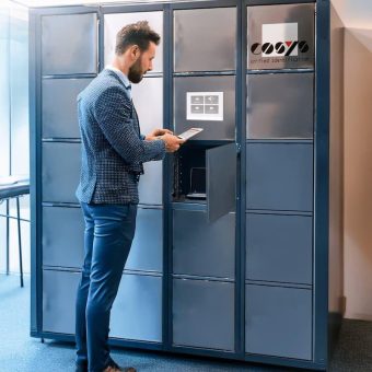IT-Equipment organisieren wie ein Profi – mit dem IT-Ausgabeautomat und COSYS Inventar Software