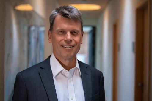 Caspar Baumgart bis 2030 als WEMAG-Vorstand bestätigt