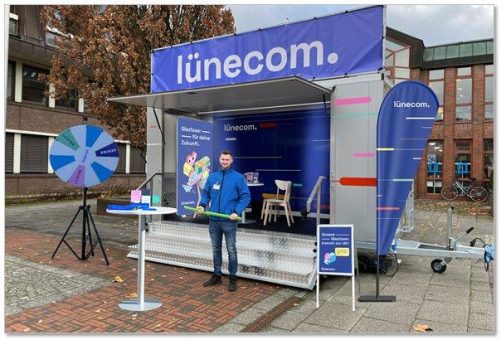 lünecom mit Infomobil im Lüneburger Hanseviertel