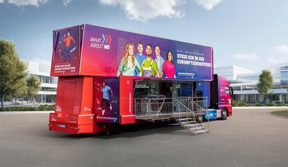12.6.2025: M + E-Infotruck am Fanshop des FCE Aue
