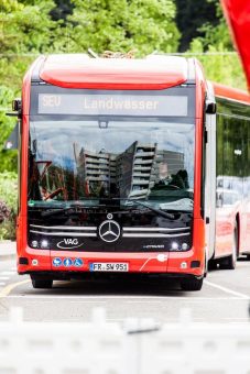 Gleisarbeiten auf der Linie 1 werden ausgeweitet: Änderungen im Schienenersatzverkehr