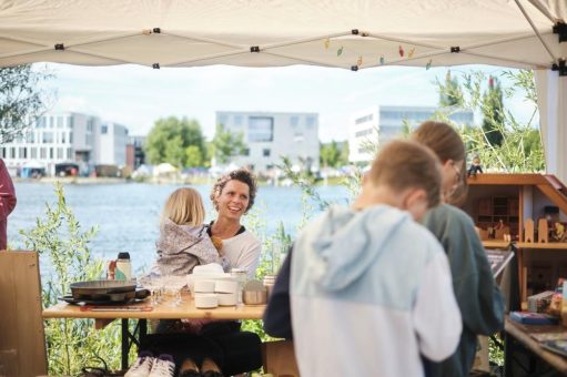 Über 1.000 Stände in weit über 1.000 Minuten: Grenzüberschreitender 24h-Flohmarkt Konstanz (D) / Kreuzlingen (CH)