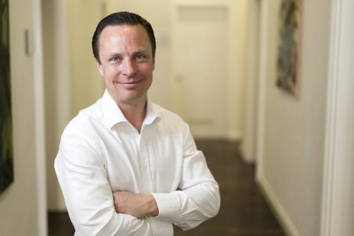 Fabrick schließt Übernahme von finAPI ab