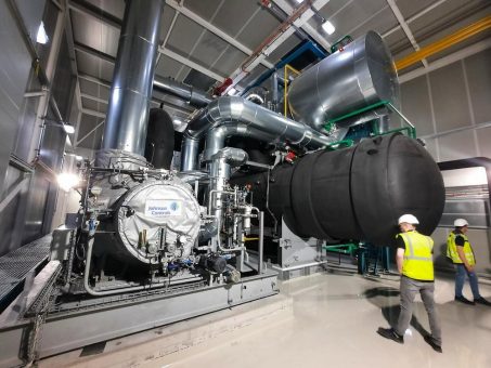 Wirtschaftlichkeit trifft Klimaschutz: Wie Wärmepumpen von Johnson Controls die CO2-Emissionen senken und zum Kundenerfolg beitragen