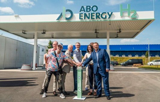 ABO Energy feiert Einweihung des ersten Wasserstoffprojekts
