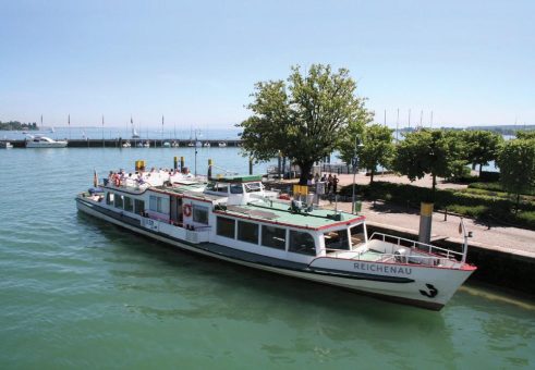 Der erste Wasserbus am Bodensee startete in Konstanz / Wasserstraße zur Verkehrsentlastung