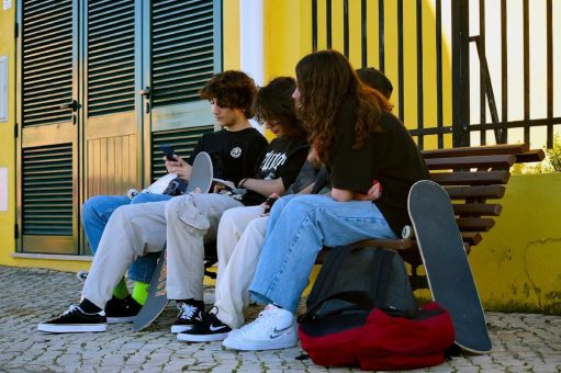 Neue Studie über den Zusammenhang von Religiosität und Mediennutzung bei Jugendlichen