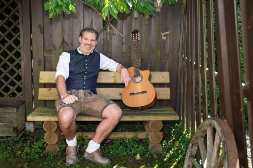 13. Juli – Sonntagsmatinee – Musik Kabarett mit dem Vogelmayer!