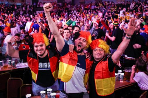 Darts-Elite zu Gast im Europa-Park – von London direkt ins südbadische Rust