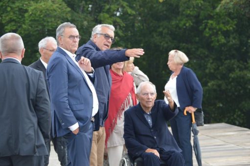 Wolfgang Schäuble und Roland Mack besuchen den Hartmannswillerkopf