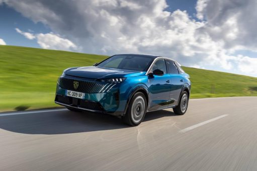 PEUGEOT E-3008 und E-5008 mit Dual-Elektromotor: Exklusive „Launch Edition“ jetzt bestellbar