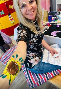 Kreativ-Workshop „Kleine Blütenzauberei“ im Lükko-Leuchtturm-Kinderhaus