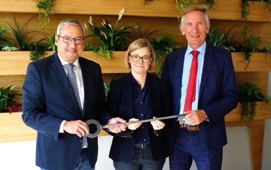 TUDAG (TU Dresden AG) und GWT rücken im World Trade Center Dresden räumlich zusammen