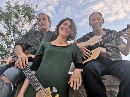 3. Oktober 14 Uhr in Birkenried: „smile a while“