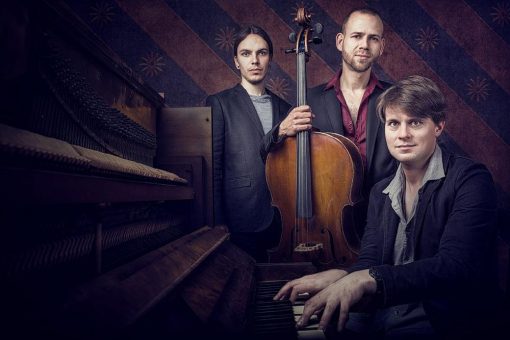 1. September 14 Uhr, Trio „Trojka“
