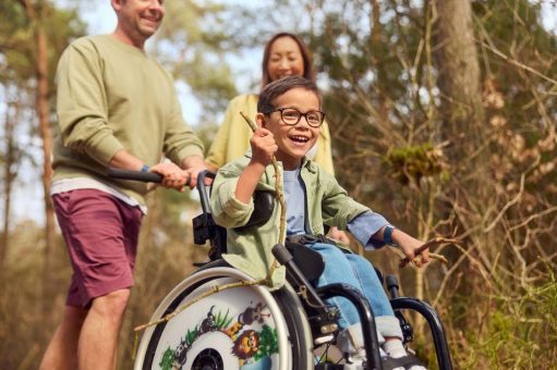 Neue Impulse für Familienhilfe: Stiftung für Familien der Pierre & Vacances – Center Parcs Gruppe erweitert Engagement