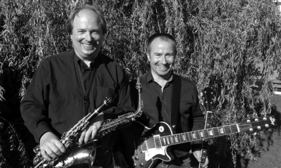 Sommerklänge am Steinhaus in Greetsiel – Musik, Geschichte & Gartenflair am Sonntag, dem 13.07.2025 von 13 – 18 Uhr