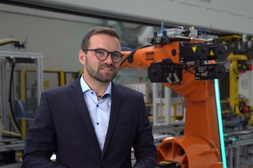 Hochschulabsolvent Max Leimkühler mit Wissenschaftspreis für die beste Masterarbeit ausgezeichnet