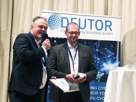 Ramon Mörl, Geschäftsführer der itWatch GmbH, erhält Deutor Cyber Security Best Practice Award 2019