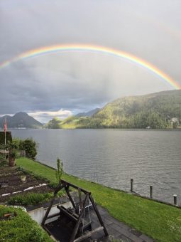 Das Wasser in Deinem Körper ist nicht H₂O – Es ist H₃O₂. Und das verändert alles