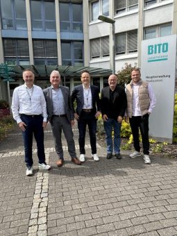 Strategische Kooperation: LNConsult und BITO-Lagertechnik bündeln Kompetenzen für digitale Innovationen in der Lagertechnik