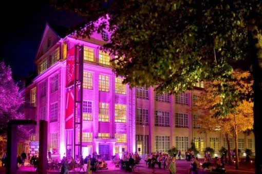 26. Karlsruher Museumsnacht KAMUNA mit DateNight, KI-Workshop, Streetfotografie und mehr
