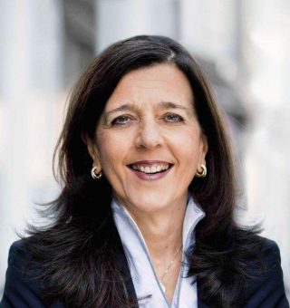 Wechsel der Geschäftsführung bei ba.se: Team um Marianne Gause leitet Payroll-Dienstleister