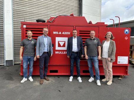 Innovative Technologien im Tiefbau: Landrat Dr. Jens Mischak besucht terra infrastructure in Alsfeld
