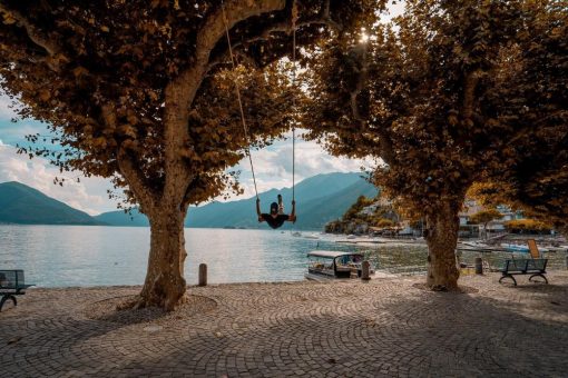 Swing the World – Schaukeln mit Aussicht im Tessin