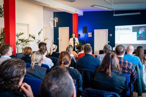 2. KI Day zeigt praxisnahe Anwendungsbeispiele – Startschuss für neues Weiterbildungsprojekt „bundesweit.academy“