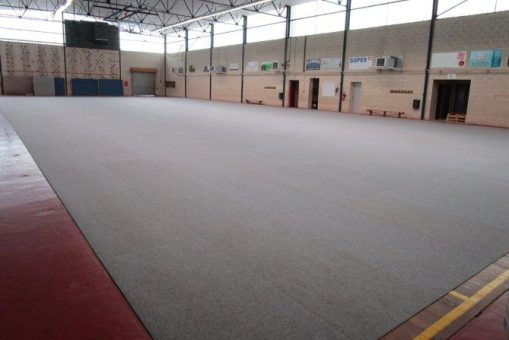 Sporthallenboden mit Teppichfliesen CONCORD schützen