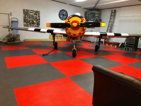 Wir bleiben Zuhause und rüsten unsere Garage um