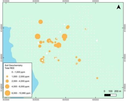 Integral Metals meldet geochemische Anomalie von über 1 % TREE im Boden des Projekts Burntwood