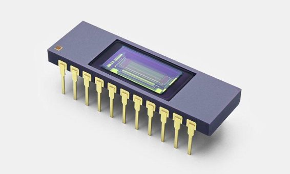 Hamamatsu Photonics präsentiert neue, ungekühlte InGaAs-Bildsensoren-Serie G1682x für Anwendungen im nahen Infrarotbereich