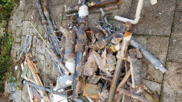 Durch professionelle Schrotthändler von Altmetall Schrott kostenlose Abholung in Herne
