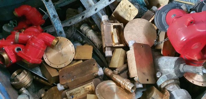 Schrotthändler Düsseldorf kauft ihre Schrott vor Ort ohne Aufwand für Sie an.