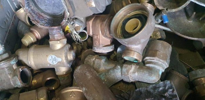 Selbst Demontage arbeiten sind Teil des Portfolios des Schrotthändlers in Lippstadt – und das NRW-weit