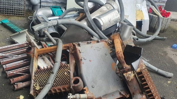Haben Sie Schrott oder Altmetalls so wie Heizungen, Kfz, Träger, Stangen, Werkzeuge, in Bochum loswerden möchten?