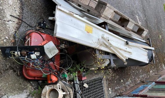 Sie suchen nach einer einfachen Möglichkeit Ihren Schrott in Remscheid oder Umgebung loszuwerden?