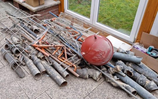 Schrottsammler aus Aachen – kostenlose Schrottabholung vor Ort in Aachen und Umgebung