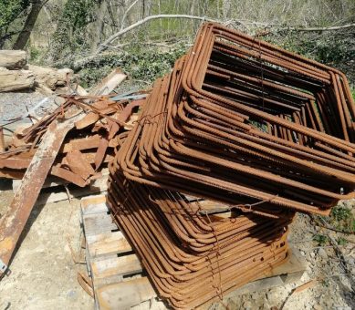 Größere & Kleine Mengen  kostenlose Schrottabholung in Mülheim an der Ruhr für private und gewerbliche Kunden