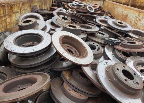 Kostenlose und schnelle Schrottabholung inklusive Demontage in Bottrop