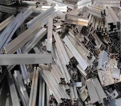 Entrümpelung und Ordnung mit dem Schrottabholung Mönchengladbach..