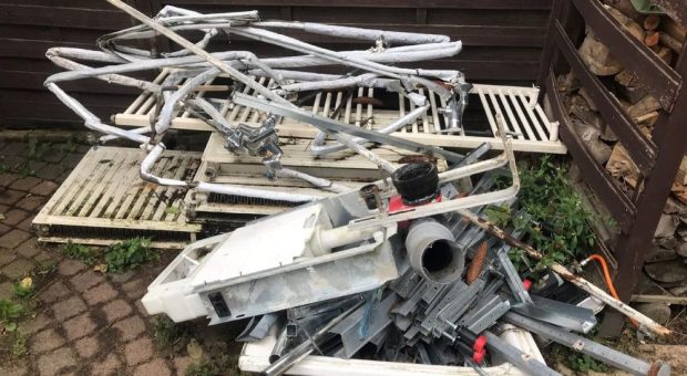 Sie suchen nach einer einfachen Möglichkeit Ihren Schrott loszuwerden in Leverkusen?