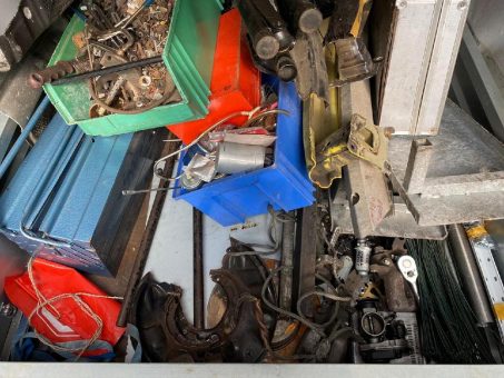 Kostenlose und professionelle Schrottabholung in Düsseldorf sowie Schrottankauf zu lukrativen Preisen!