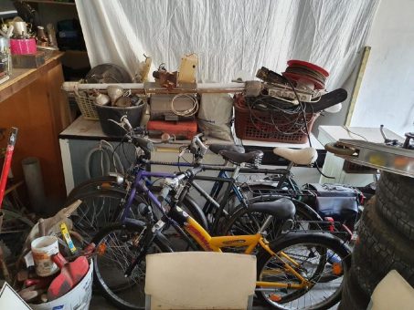 Entrümpelung und Ordnung mit dem Schrottabholung in Unna