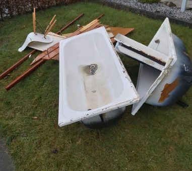 Unser Team aus mobilen Schrotthändlern holt Ihren Schrott in Duisburg kostenlos und ohne Aufwand für Sie ab