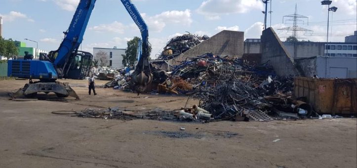 Unser Team aus mobilen Schrotthändlern holt Ihren Schrott in Bochum kostenlos und ohne Aufwand für Sie ab