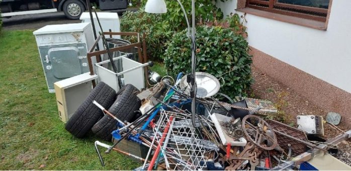 Sie wollen Altmetall oder sonstigen Schrott loswerden und wohnen in Remscheid und Umgebung!