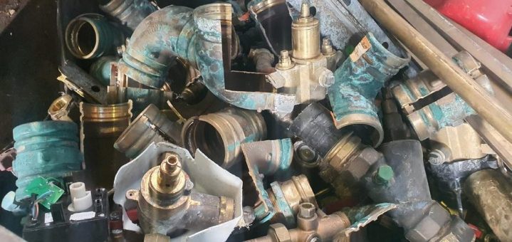 in Bonn und Umgebung für private und gewerbliche Kunden Schrott & Alteisen kaufen